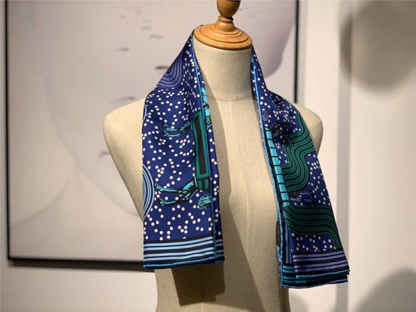 hermes silk scarf blue - Image 4