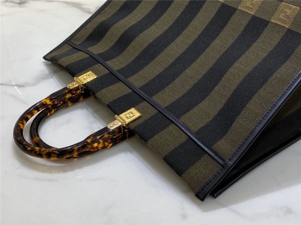 fendi shopping bag logo - Image 3