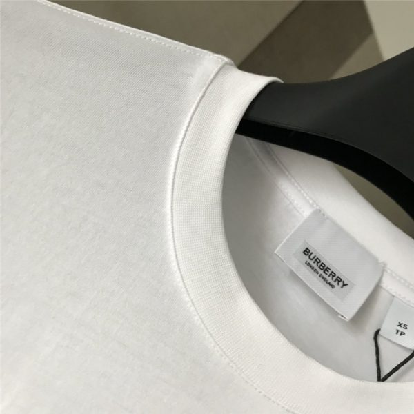 burberry  t shirt women’s - Image 3