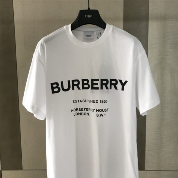 burberry  t shirt women’s - Image 8