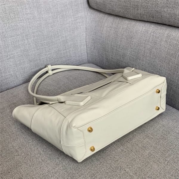 bottega veneta arco slouch bag white - Image 3