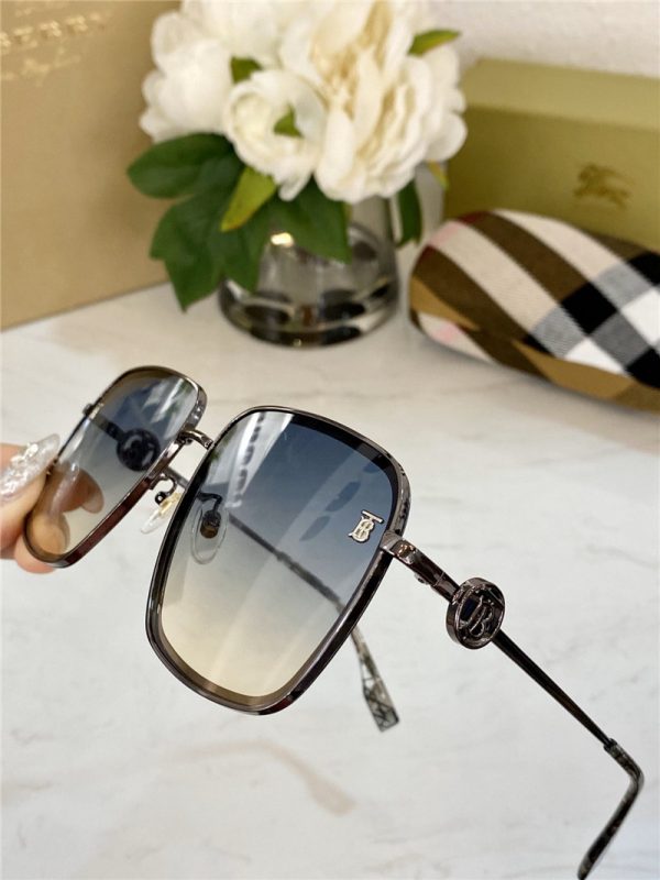 Burberry sunglasses women glasses - Image 3