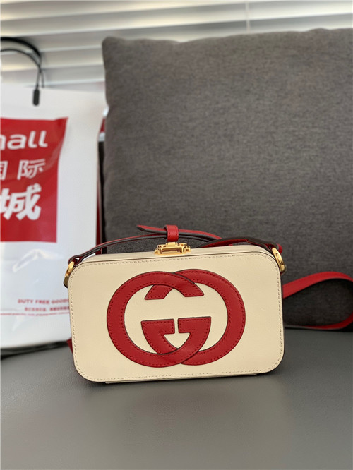 gucci gg interlocking handbag
