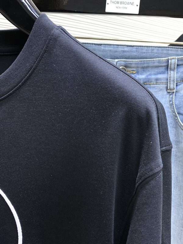 Moncler Mongolian mouth, the latest product in summer 2023 - Image 4