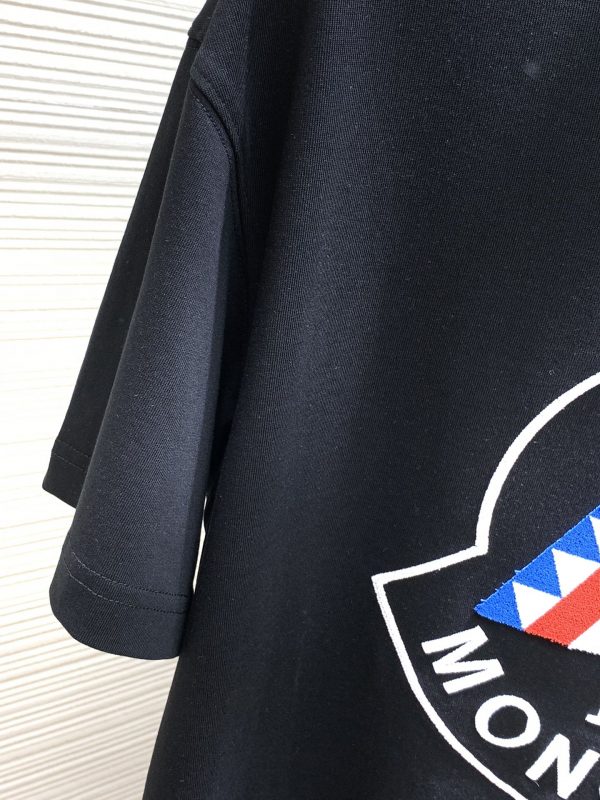 Moncler Mongolian mouth, the latest product in summer 2023 - Image 6
