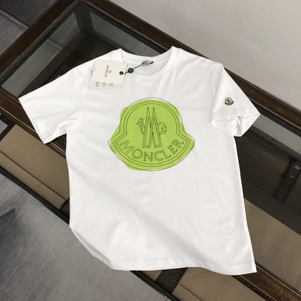 MONCLER [Mongolian mouth] 23 spring and summer latest short-sleeved round neck T-shirt
