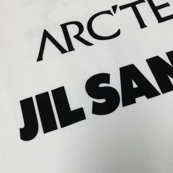 Arcteryx joint limited-edition T-shirt, made of cotton 32-count double-ply yarn, with logo letters on the chest - Image 7
