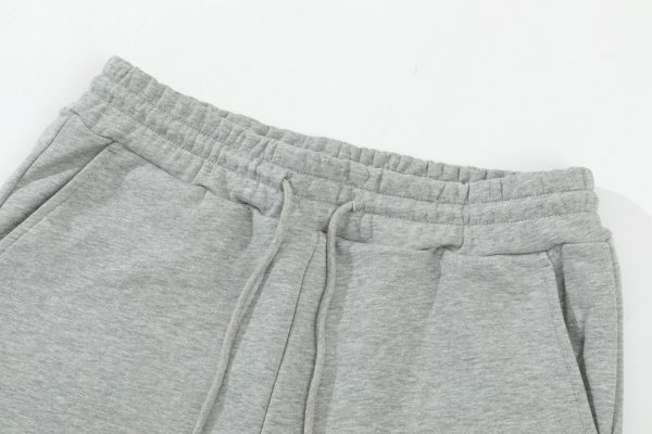 LOEWE graffiti embroidery letters embroidered five-point pants, cotton sweater fabric - Image 8