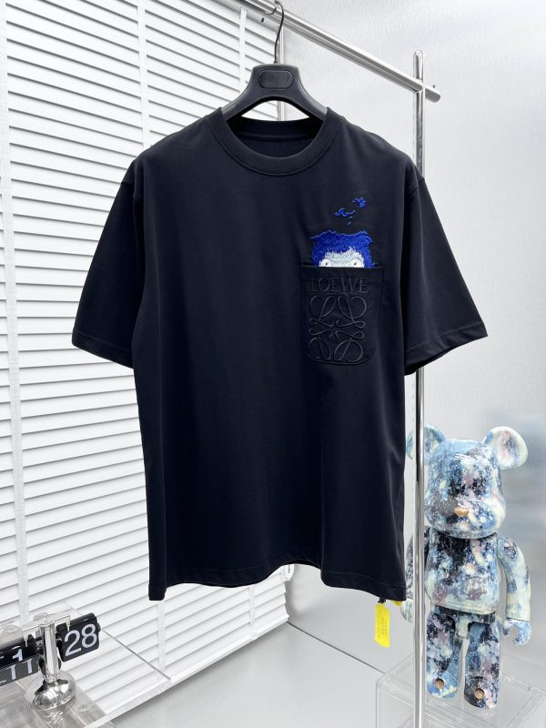 LOEW  2023 spring and summer new Calcifer flame moving castle embroidery letters short-sleeved T-shirt men and women loose half-sleeved shirt