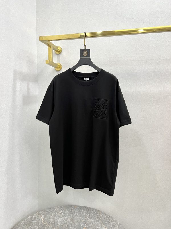 Loewe- 2023ss spring and summer new three-dimensional embossed letter printing round neck short-sleeved T-shirt, easy to wear without losing fashion, simple and casual, same style for men and women