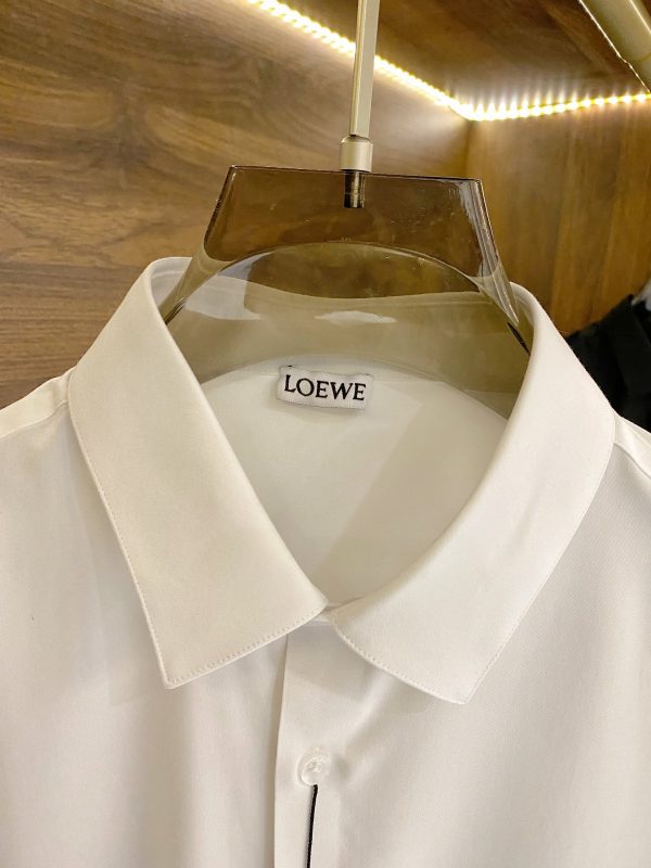LOEWE 2023 early spring new product counter casual long-sleeved shirt! Perfectly embroidered logo text - Image 14
