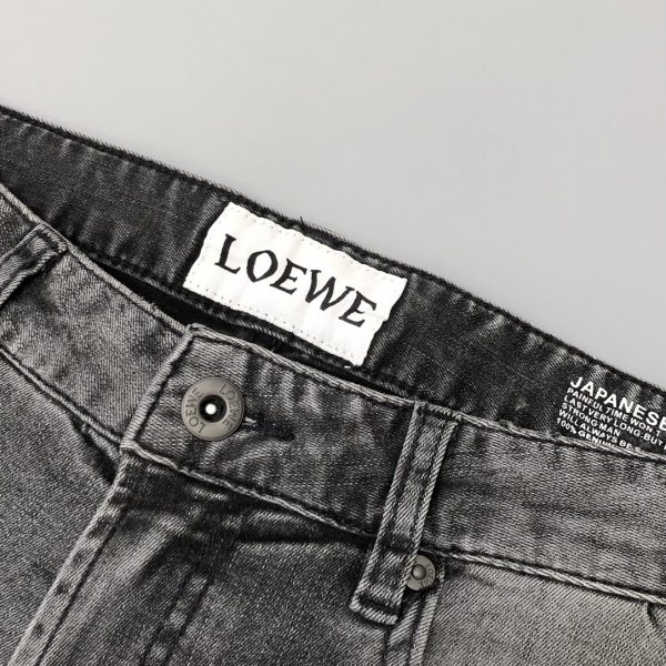 Loewe 2023 new men's casual jeans, heavy industrial washing, is also the most test fabric and washing process - Image 5