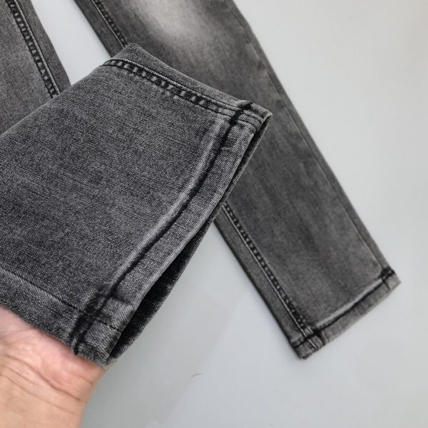 Loewe 2023 new men's casual jeans, heavy industrial washing, is also the most test fabric and washing process - Image 7