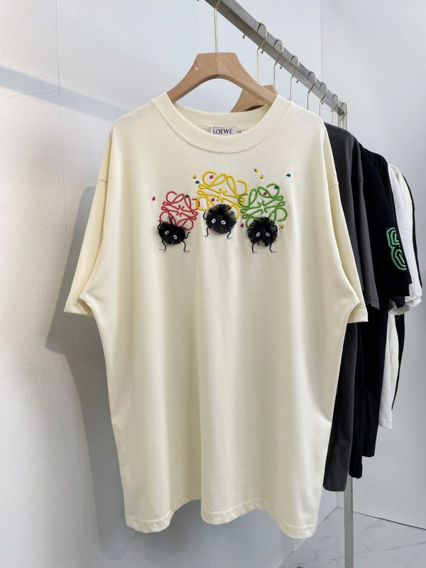 LOEWE joint name Qian Li Qian Xun #Joint model Exclusive custom weaving and dyeing pure cotton material has a superb texture