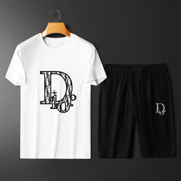 [DIOR] 2023 new men's short-sleeved shorts suit! Synchronous sales on the official website! High-end version on the market! Delicate and soft - Image 3