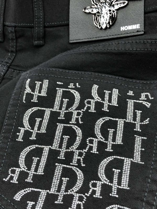 Dior Exclusive Backdrops! high quality! Non-market currency! 2023 spring and summer new hot style jeans, imported custom fabrics, classic fit, classic jeans color - Image 4