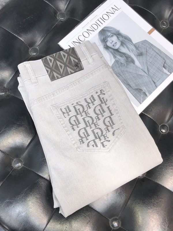 Dior Exclusive Backdrops! high quality! Non-market currency! 2023 spring and summer new hot style jeans, imported custom fabrics, classic fit, classic jeans color - Image 10