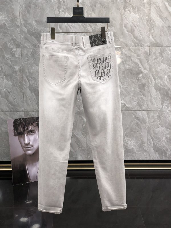 Dior Exclusive Backdrops! high quality! Non-market currency! 2023 spring and summer new hot style jeans, imported custom fabrics, classic fit, classic jeans color - Image 12