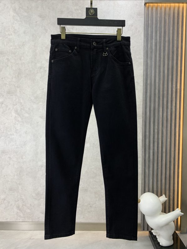Dior high-end customization, 23 spring and summer original single jeans are on sale at the counter at the same time Original customization is reproduced, and hardware accessories are provided by customers