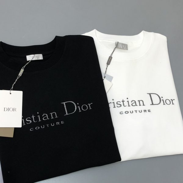 Dior 2023SS Short-sleeved T-shirt with metallic letter logo embroidery on the chest, the body is made of cotton knitted fabric, soft and comfortable to the touch - Image 9