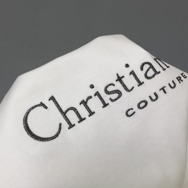 Dior 2023SS Short-sleeved T-shirt with metallic letter logo embroidery on the chest, the body is made of cotton knitted fabric, soft and comfortable to the touch - Image 13