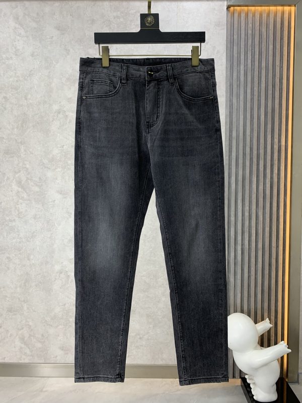 Fendi 2023 spring and summer new men's denim straight-leg slim-fit jeans, classic five-pocket straight-leg style