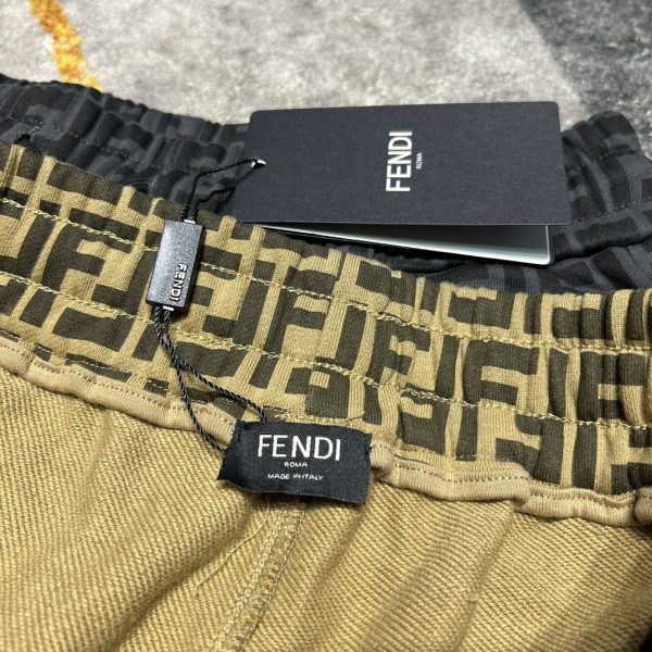 Pure original FENDI2023 summer casual pants men's new FF letter printing logo five-point pants sports shorts, two-color spot out - Image 4