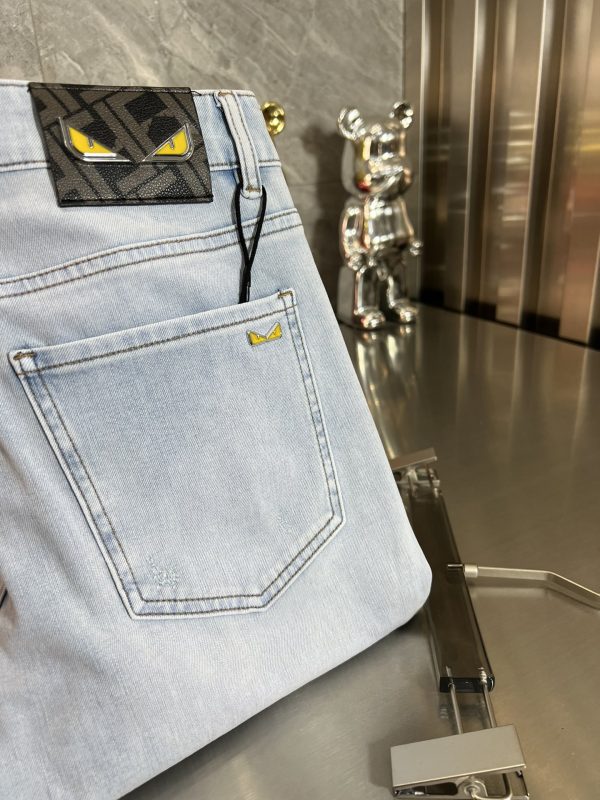 Fendi/ spring and summer new products, three standard complete, micro-elastic jeans, good products, no need to introduce too much, see details - Image 10