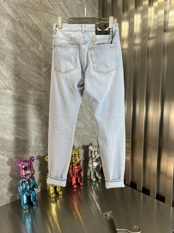 Fendi/ spring and summer new products, three standard complete, micro-elastic jeans, good products, no need to introduce too much, see details - Image 8