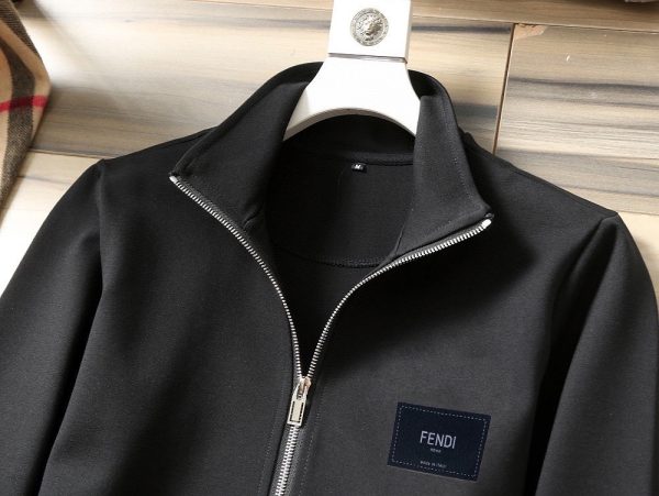 【FENDI】(Fat Gospel) Explosive suits are coming Focus on the original 2023 new explosive cardigan sweater suits on the official website - Image 5