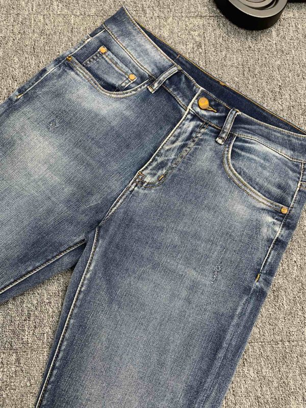 Fendi 2023 spring and summer new men's jeans The fabric has good elasticity. Exclusive sale, official website synchronization, fashion and elegance, heavy craft design - Image 8