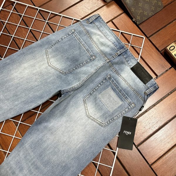 Fendi ?1963.00 spring and summer new products are available at the counter, the best jeans in the physical store? the original counter - Image 6