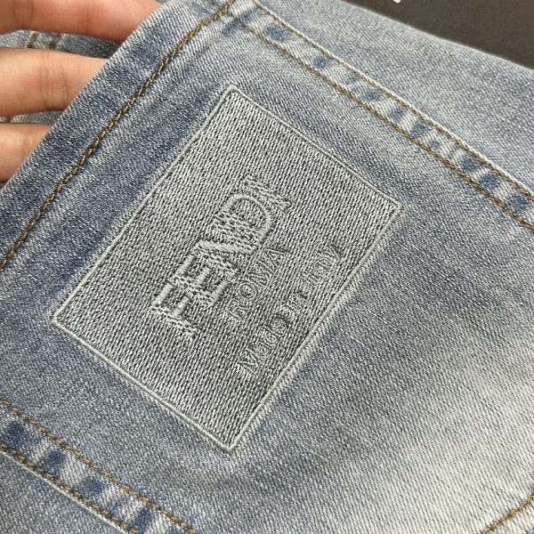 Fendi ?1963.00 spring and summer new products are available at the counter, the best jeans in the physical store? the original counter - Image 3