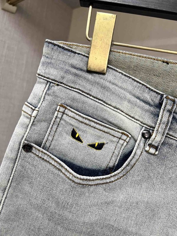 Fendi23ss Spring New Collection! -fendi- Men's Casual Straight Retro Series Washed Washed Denim Pants - Image 7
