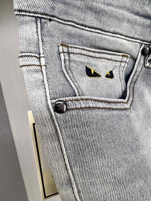 Fendi23ss Spring New Collection! -fendi- Men's Casual Straight Retro Series Washed Washed Denim Pants - Image 6