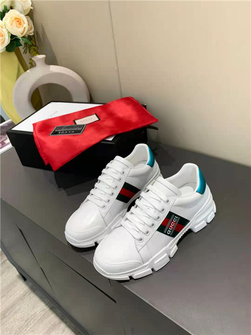gucci white sneakers women