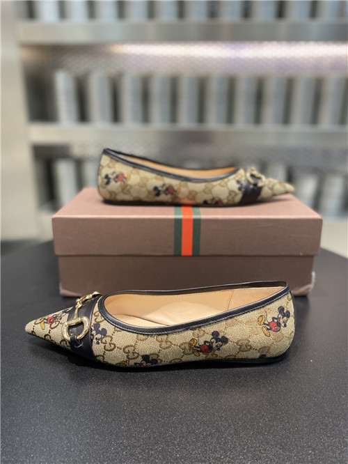 gucci gg flat shoes