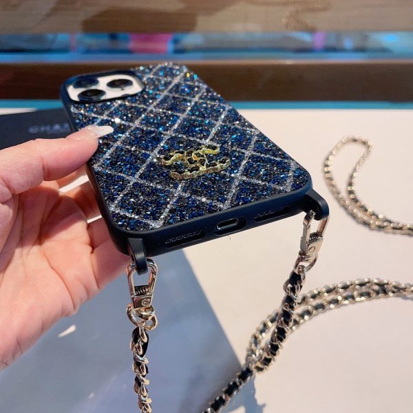Chanel rhombus diamond case bingbing mobile phone case chain crossbody mobile phone case - Image 4