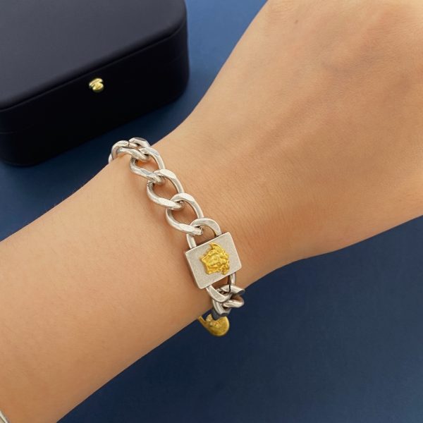 Versace Ancient Greek Style Retro Personality Thick Chain Medusa Human Face Paperclip OT Clasp Bracelet - Image 6