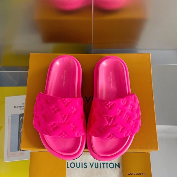 Louis Vuitton Pulpilo Comfort bread flats red